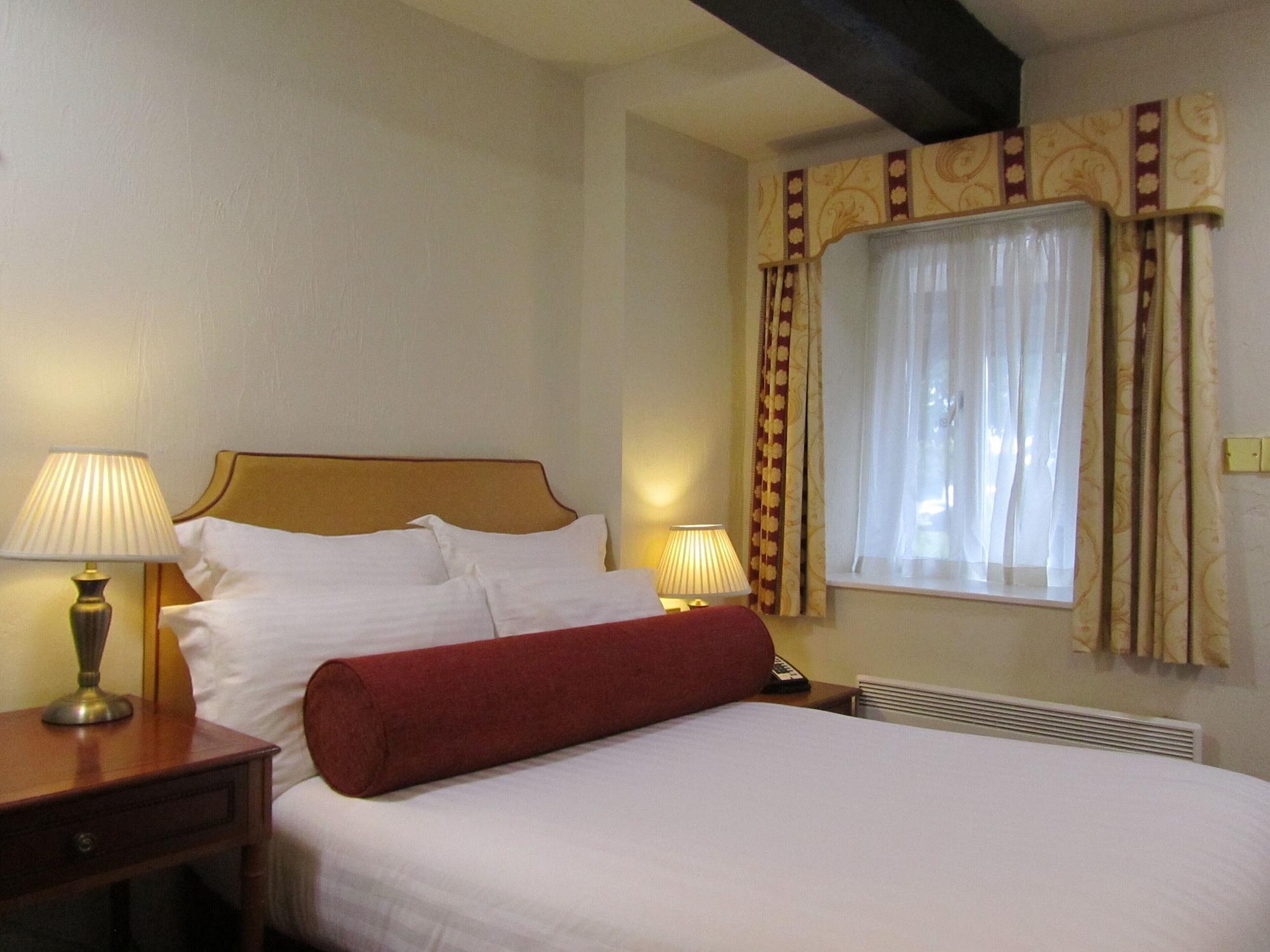 Windmill Village Hotel, Golf Club & Spa, Bw Signature Collection Отель