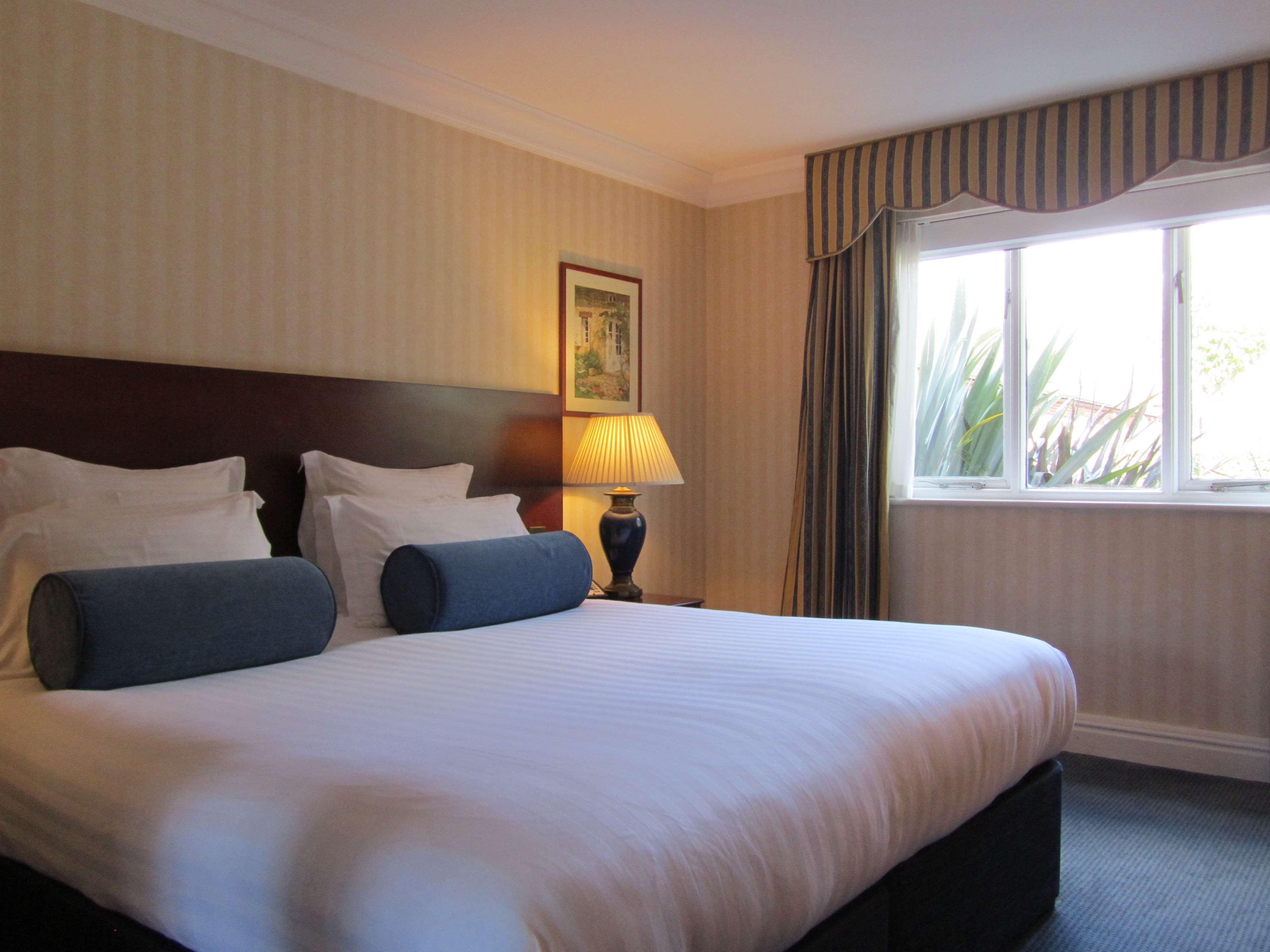 Отель Windmill Village Hotel, Golf Club & Spa, Bw Signature Collection