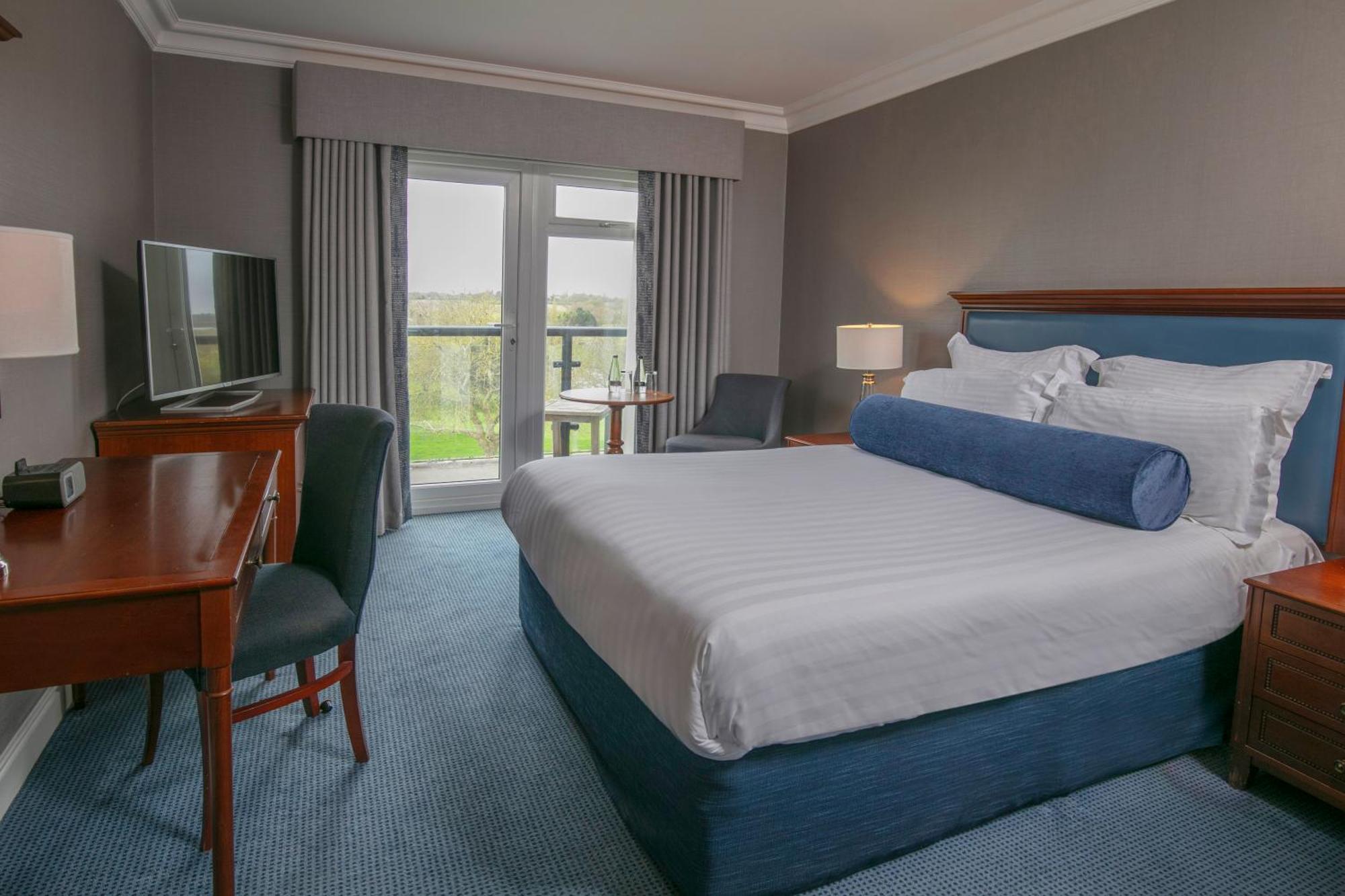 Windmill Village Hotel, Golf Club & Spa, Bw Signature Collection Отель Ковентри